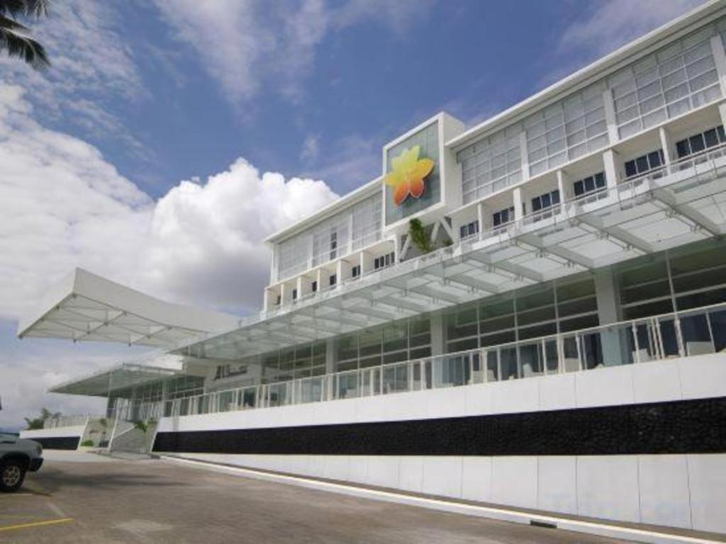 The Oriental Hotel Legazpi Exterior photo