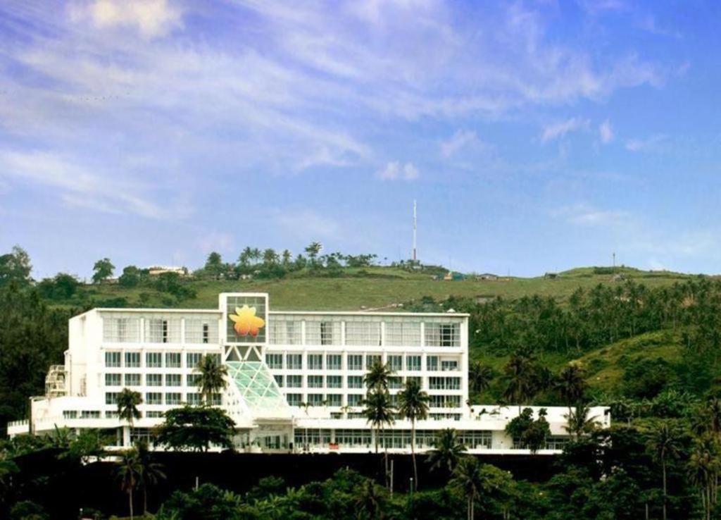 The Oriental Hotel Legazpi Exterior photo